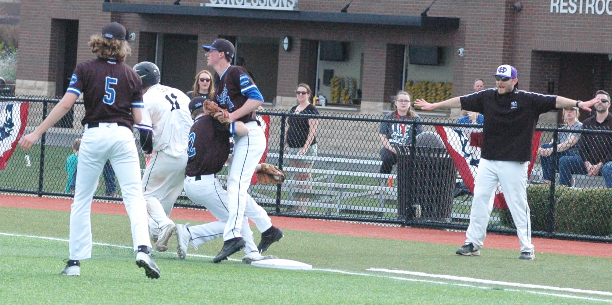 PHOTOS: Cincinnati Christian Vs. CHCA High School Baseball