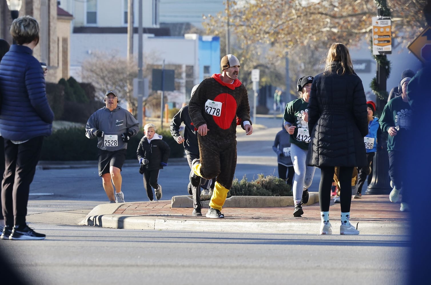 112422 Thanksgiving 5k Hamilton