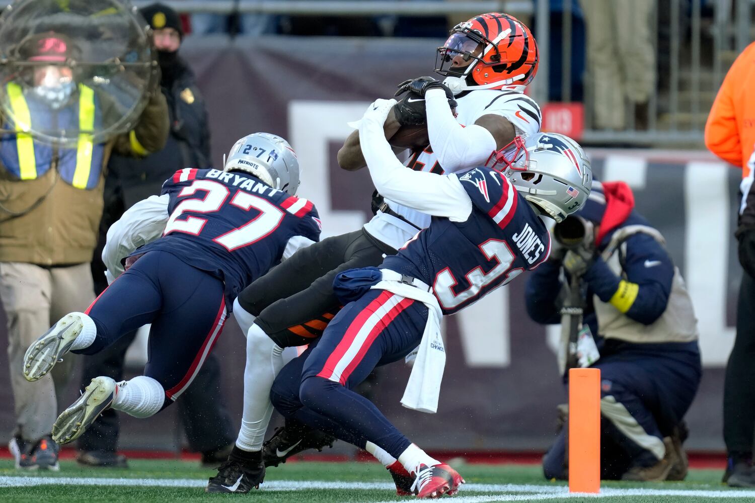 Bengals Patriots Football