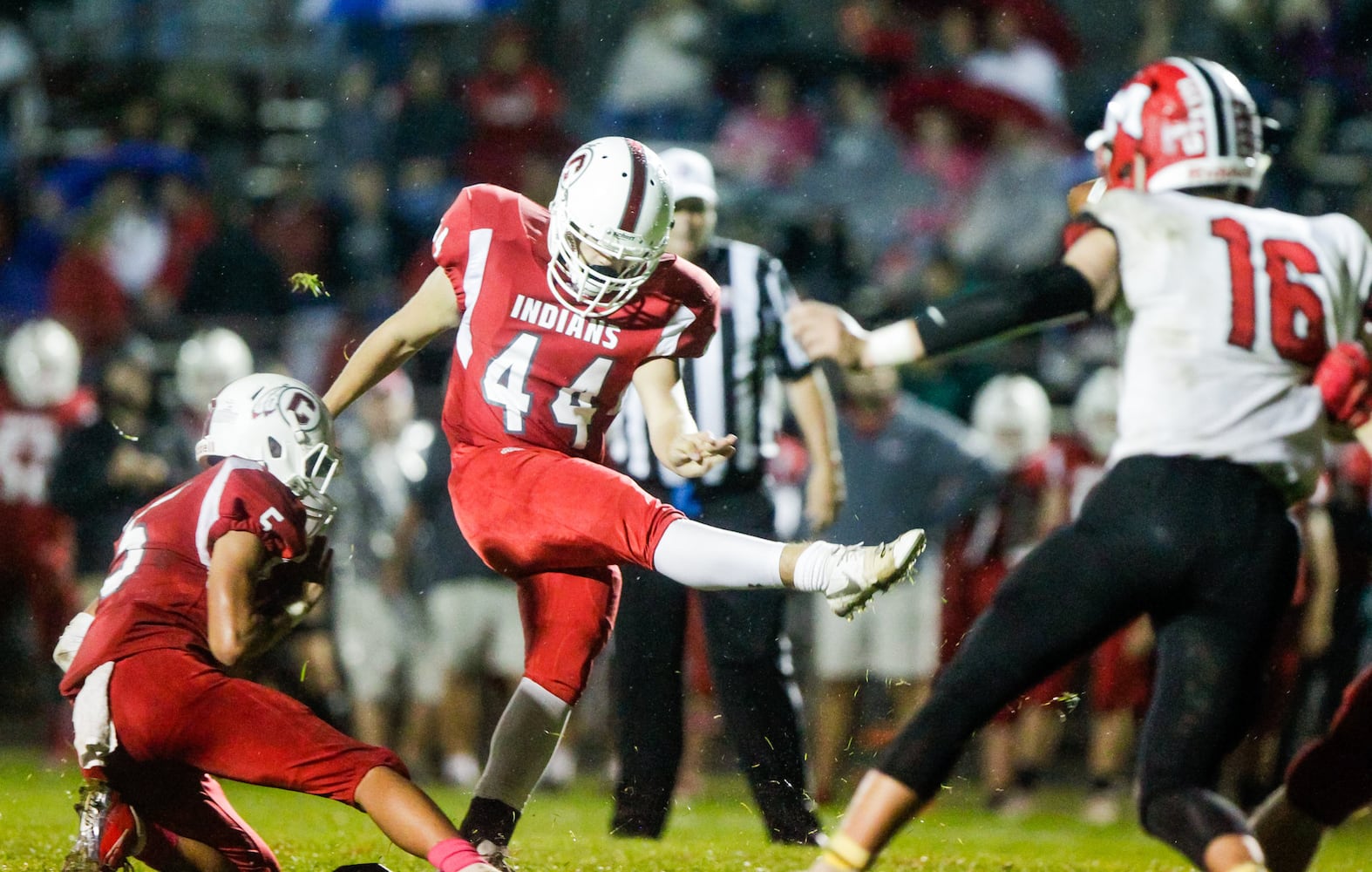 Madison football beats Carlisle Friday, Oct. 11