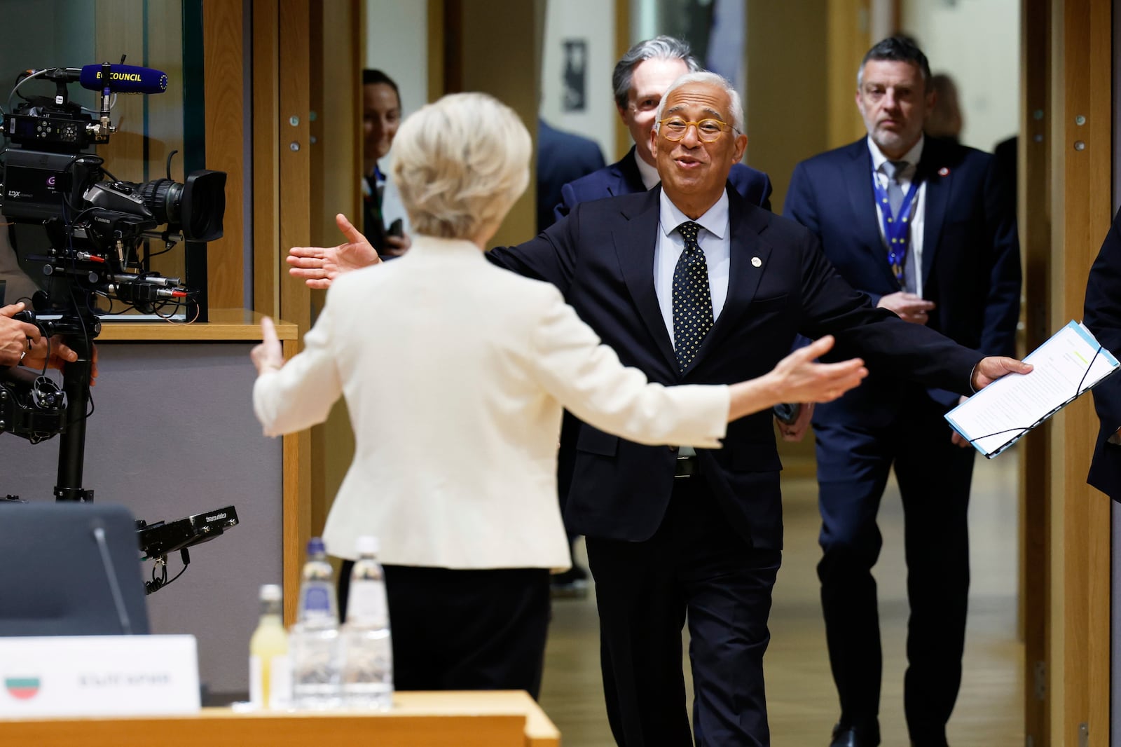 European Council President Antonio Costa, center right, greets European Commission President Ursula von der Leyen, left, as they arrive for a round table meeting at an EU Summit in Brussels, Thursday, March 6, 2025. (AP Photo/Geert Vanden Wijngaert)