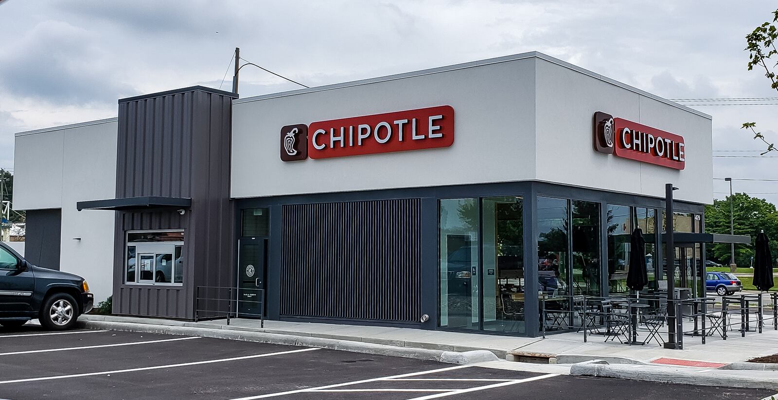 Construction on Chipotle on Towne Boulevard in Middletown is complete and the restaurant is preparing to open Wednesday, August 12. NICK GRAHAM / STAFF 