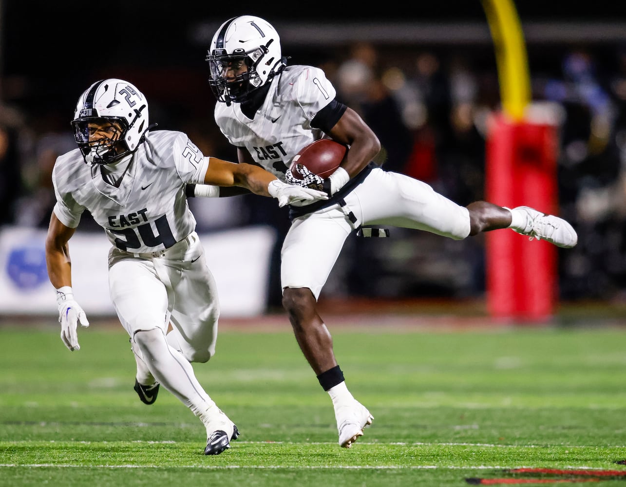 101824 Lakota East West Football