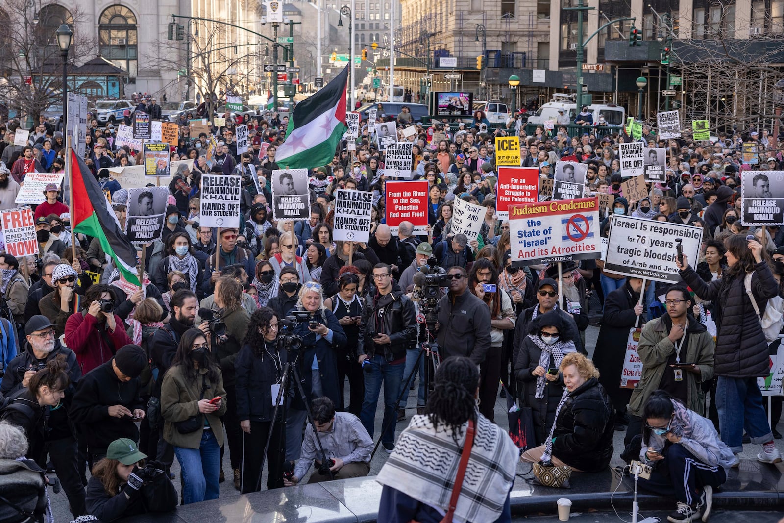 Protesters gather for a demonstration in support of Palestinian activist Mahmoud Khalil, Monday, March 10, 2025, in New York. (AP Photo/Yuki Iwamura)