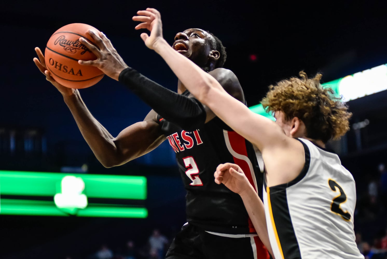 Centerville beats Lakota West in D1 boys district basketball final