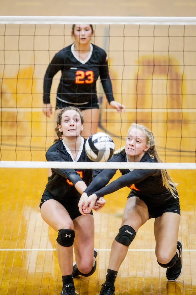 Fenwick vs McNicholas regional volleyball semifinal