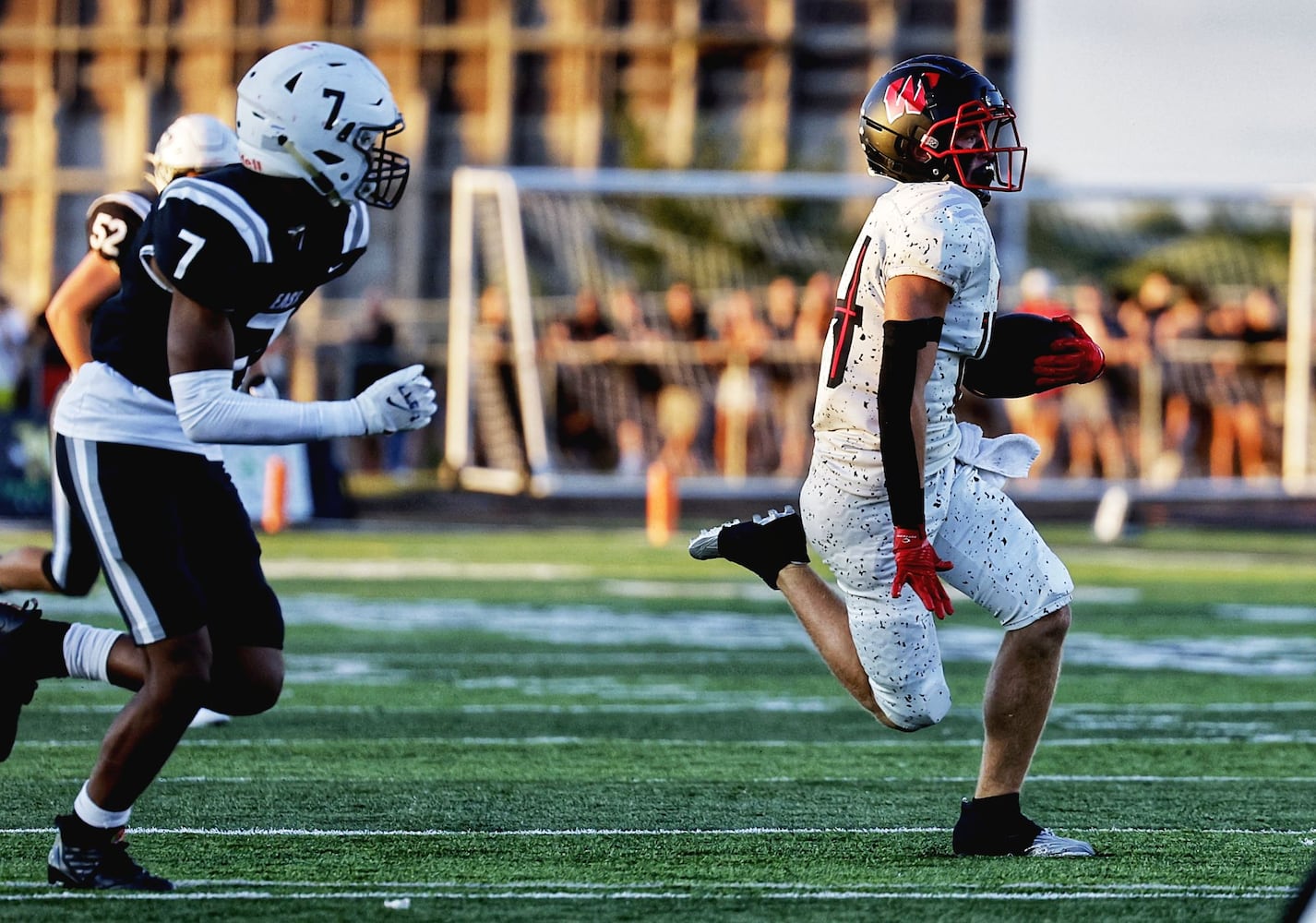 082622 Lakota East vs West FB