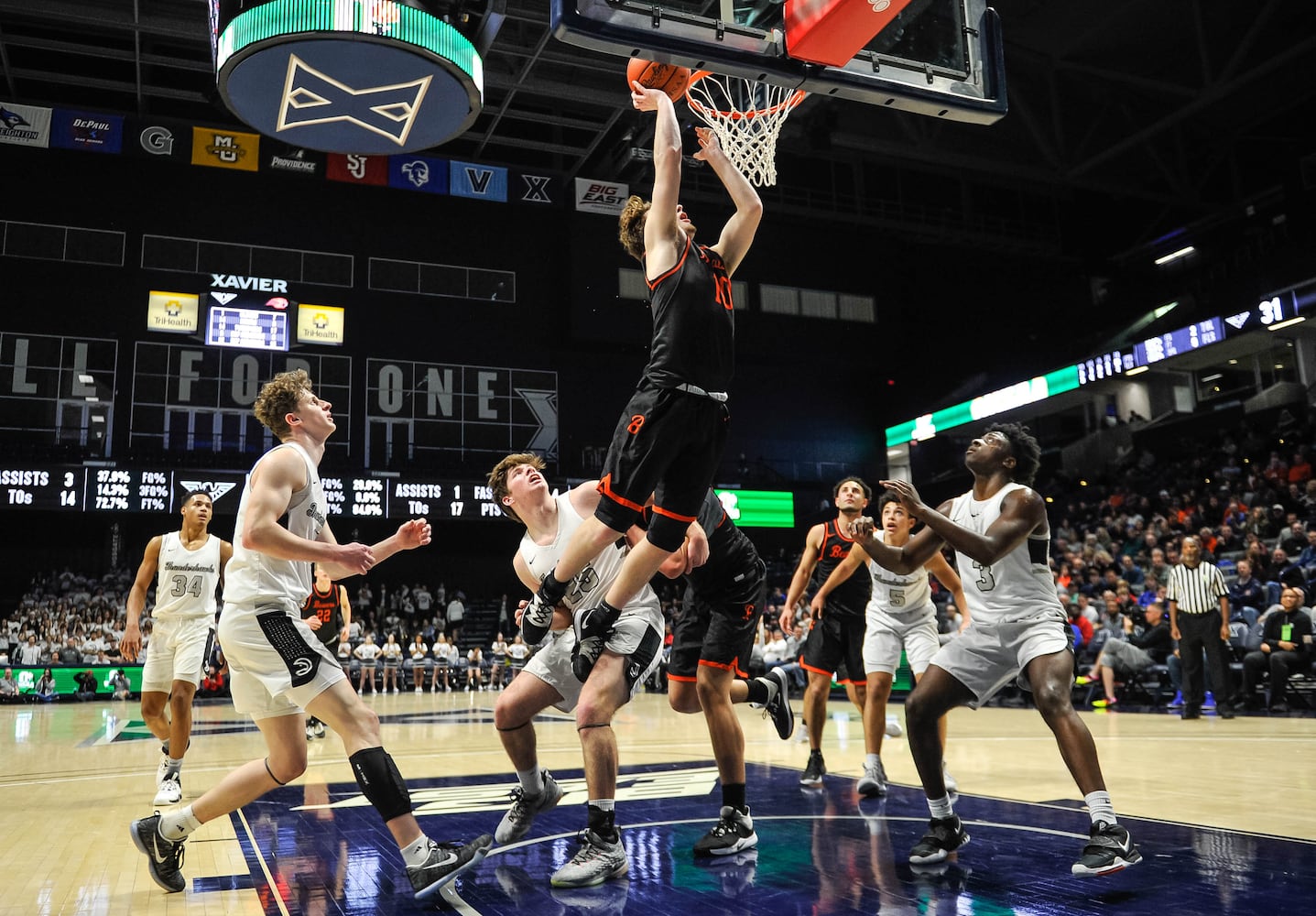 Lakota East beats Beavercreek in boys D1 district basketball final