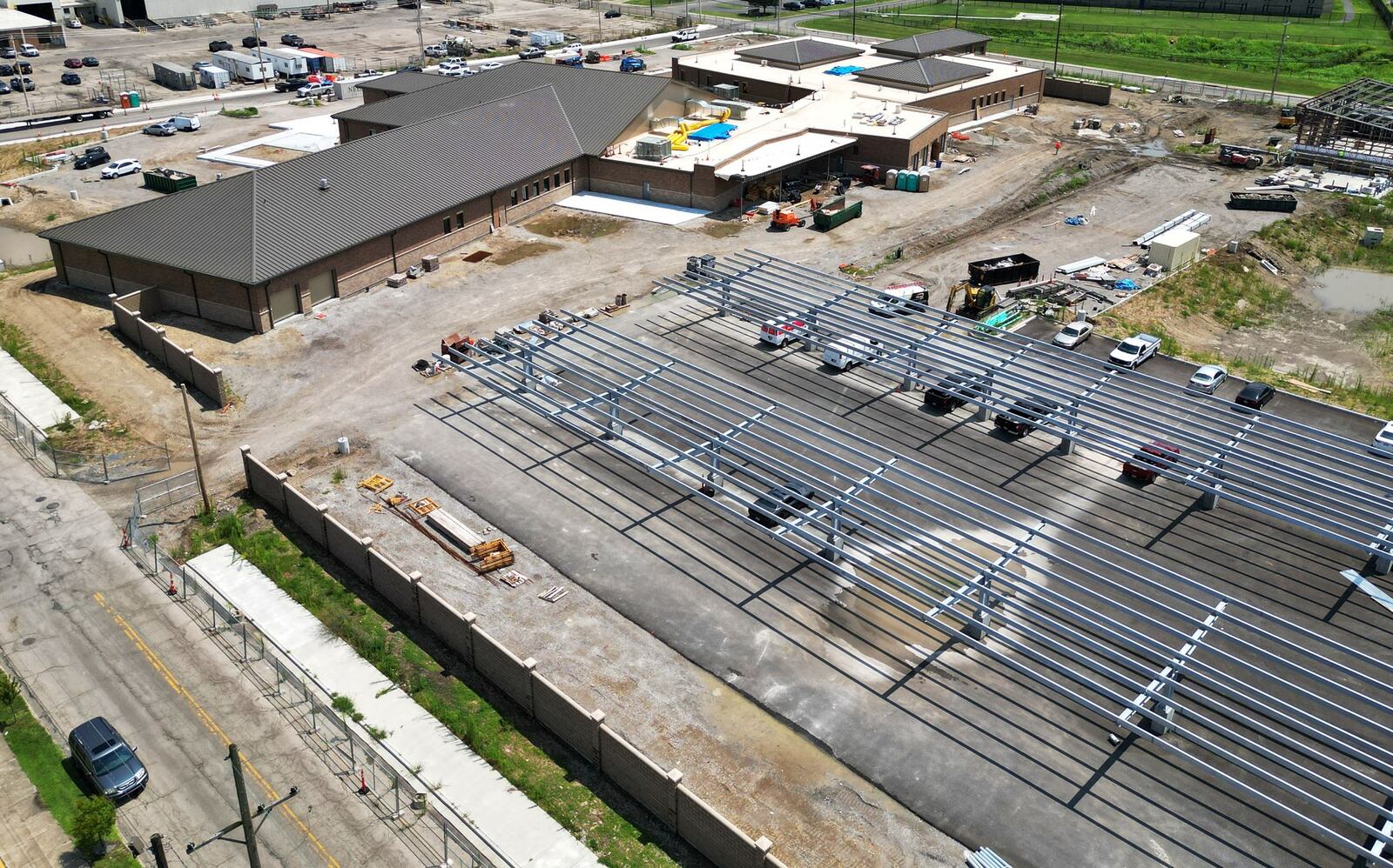 Construction continues on Hamilton's new Justice Center Tuesday, July 30, 2024 on Ohio 4 in Hamilton. NICK GRAHAM/STAFF