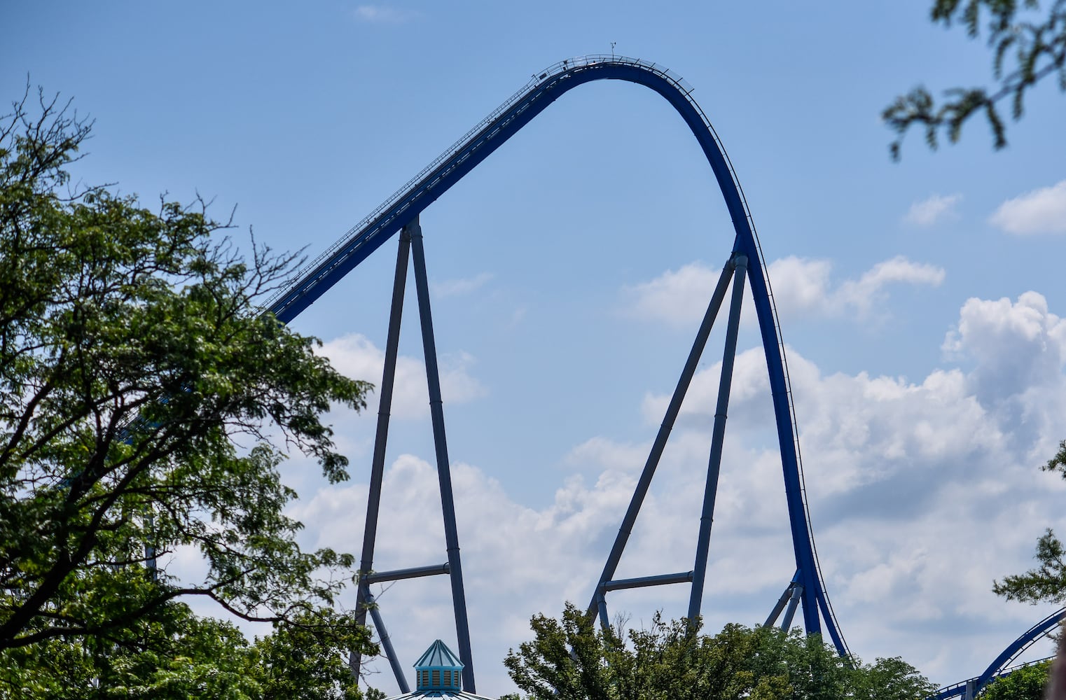 New Orion giga coaster ready to thrill visitors as Kings Island opens