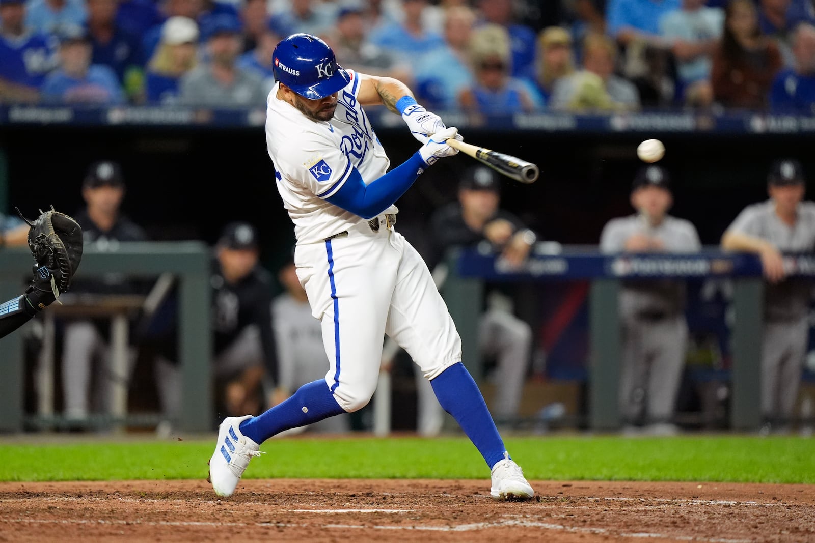 Kansas City Royals' Tommy Pham singles during the fifth inning in Game 4 of an American League Division baseball playoff series against the New York Yankees Thursday, Oct. 10, 2024, in Kansas City, Mo. (AP Photo/Charlie Riedel)