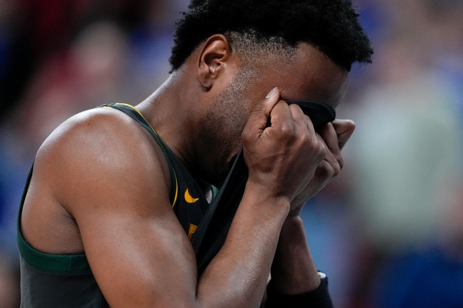 Baylor guard Jeremy Roach reacts to their loss against Duke in the second round of the NCAA college basketball tournament, Sunday, March 23, 2025, in Raleigh, N.C. (AP Photo/Chris Carlson)