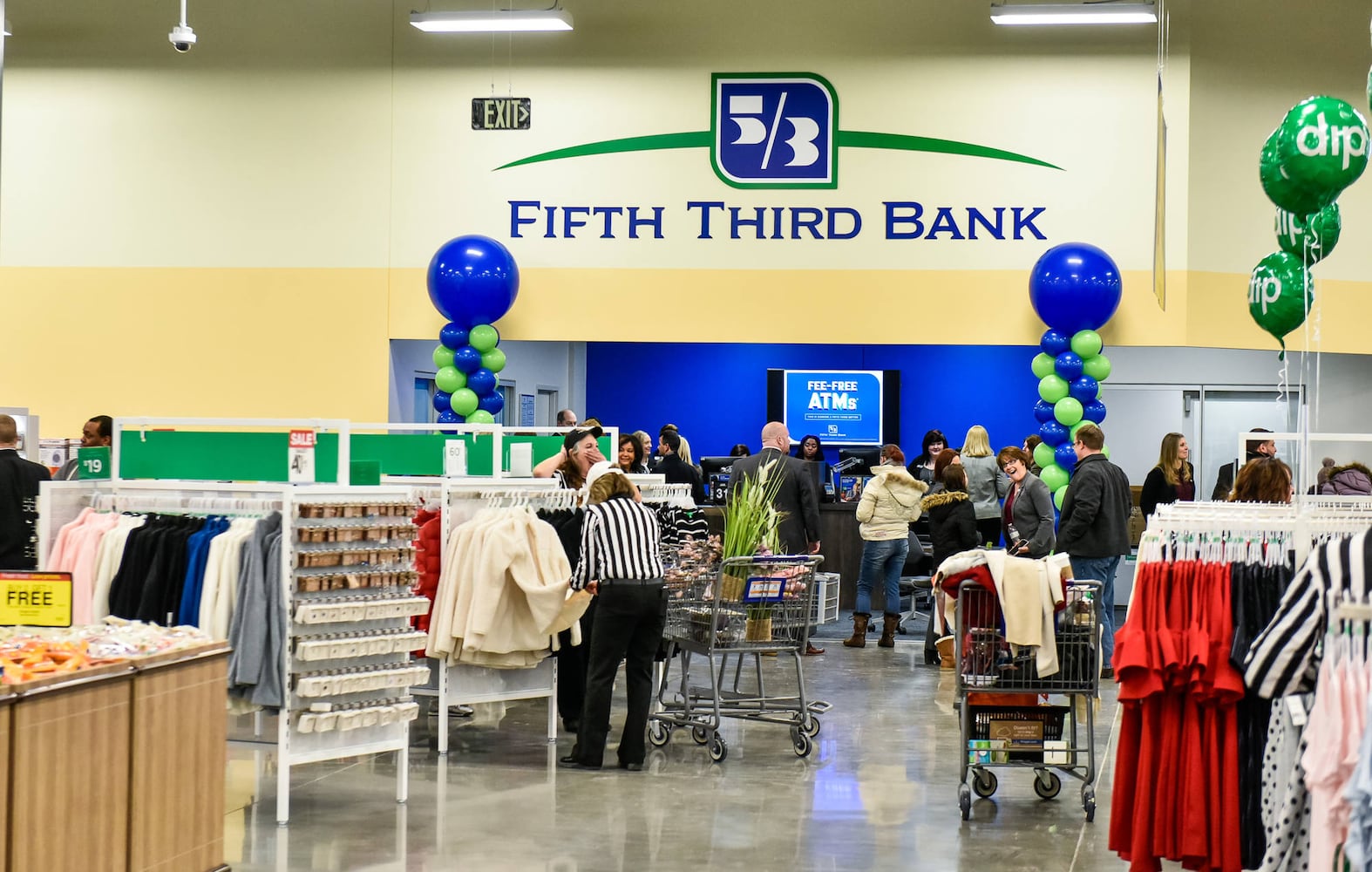 New Kroger Marketplace opens in West Chester