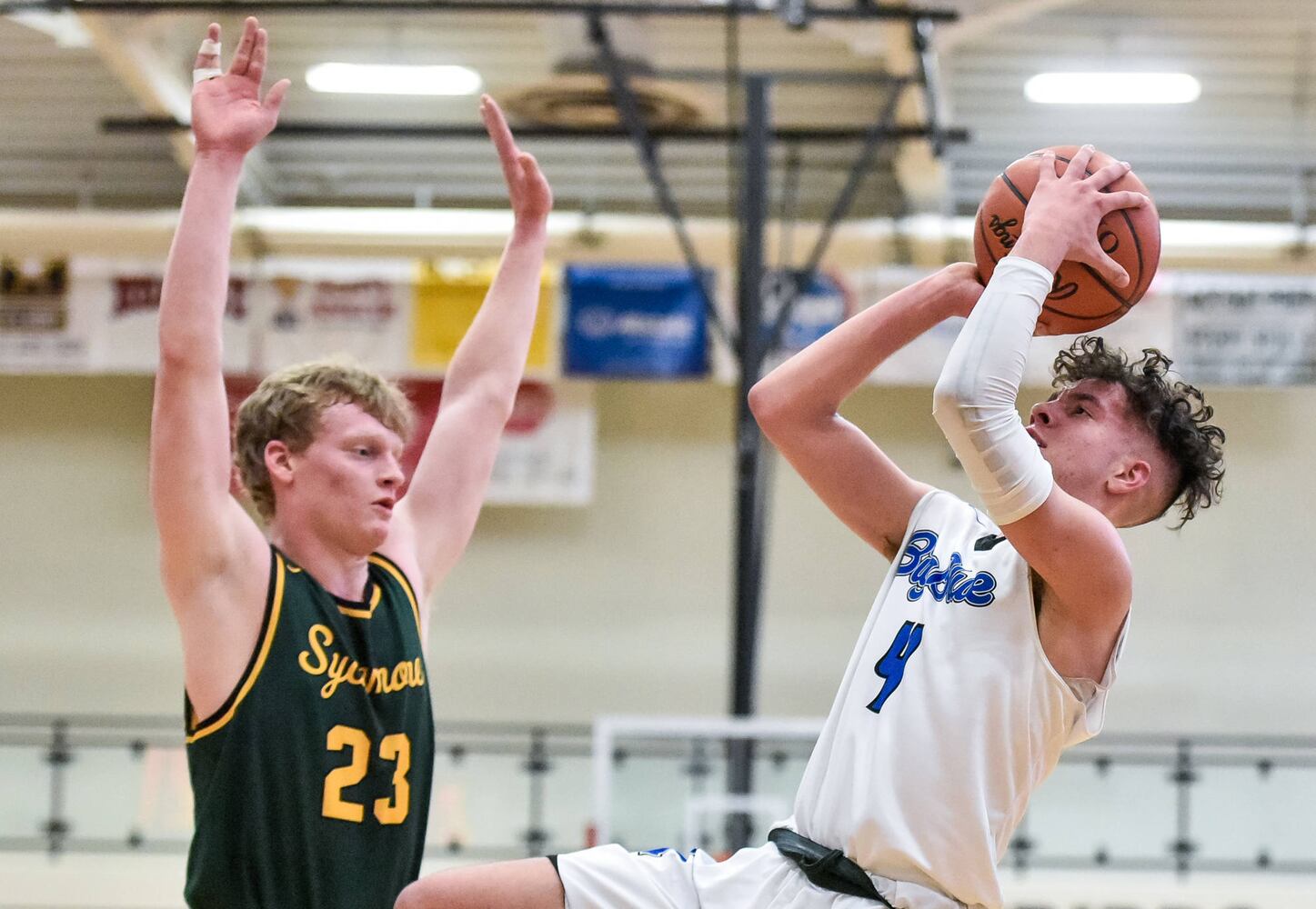 Hamilton vs Sycamore sectional basketball