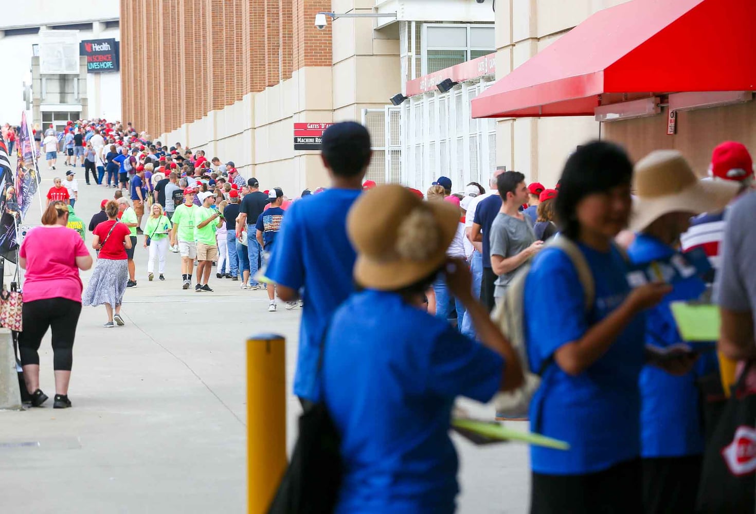 PHOTOS Crowd arrives for President Donald Trump rally in Cincinnati