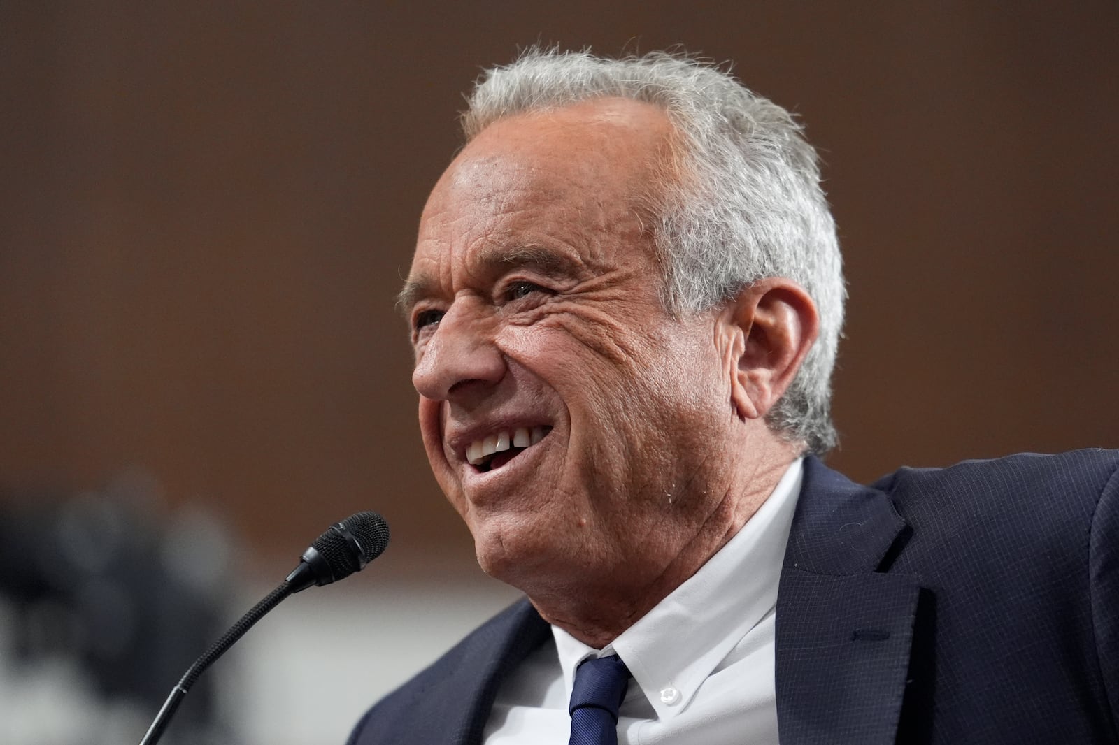 Robert F. Kennedy Jr., President Donald Trump's choice to be Secretary of Health and Human Services, appears before the Senate Finance Committee for his confirmation hearing at the Capitol in Washington, Wednesday, Jan. 29, 2025. (AP Photo/J. Scott Applewhite)