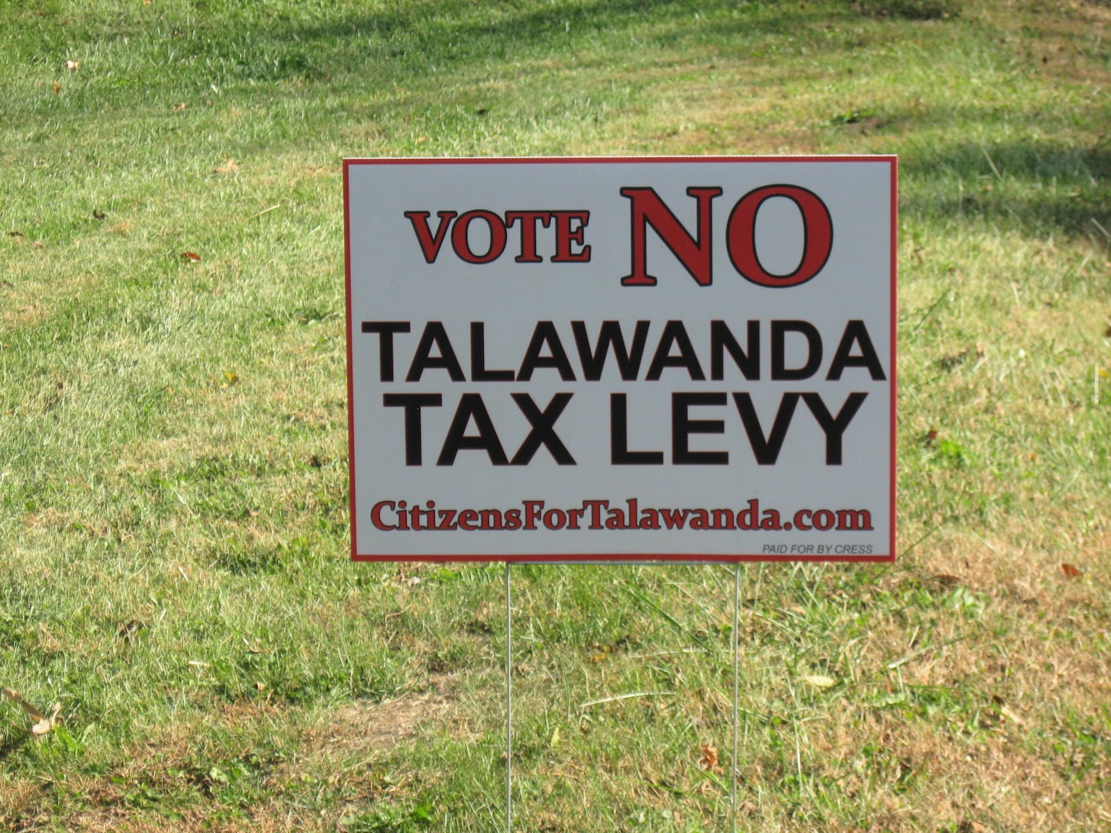 An anti-school levy group will soon be displaying yard signs in the Talawanda school system as opponents ramp up their battle against a proposed property tax hike on next month’s ballot. The Citizens for Responsible and Ethical School Spending (CRESS) will soon be handing out the signs, which urge voters to reject Talawanda’s school levy on the Nov. 8 ballot. (Provided Photo\Journal-News)