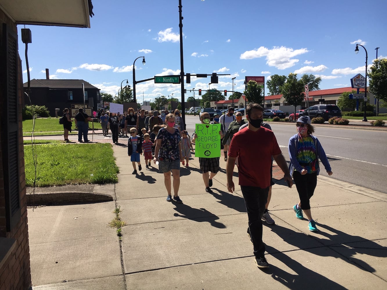 PHOTOS: Hundreds march in protest during Hamilton event at courthouse