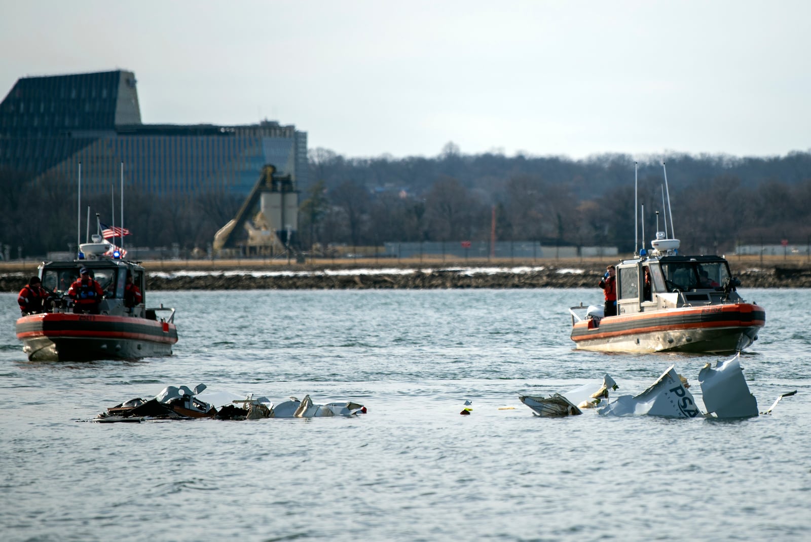 In this image provided by the U.S. Coast Guard, wreckage is seen in the Potomac River near Ronald Reagan Washington National Airport, Thursday, Jan. 30, 2025 in Washington. (Petty Officer 2nd Class Taylor Bacon, U.S. Coast Guard via AP)