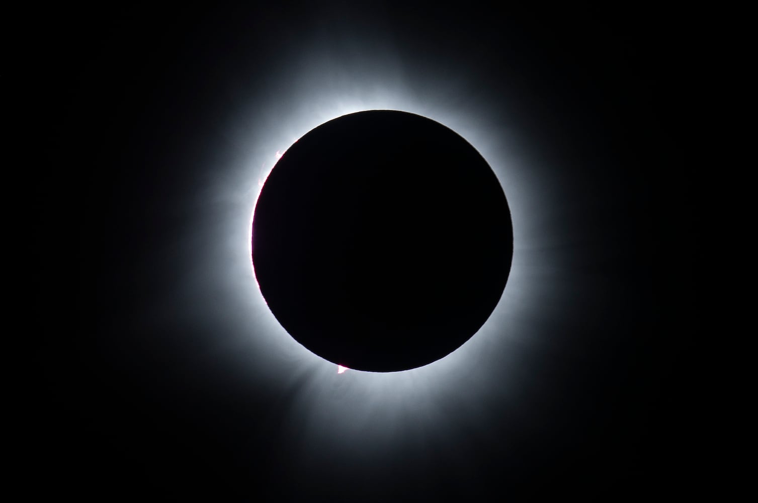 040824 eclipse sequence