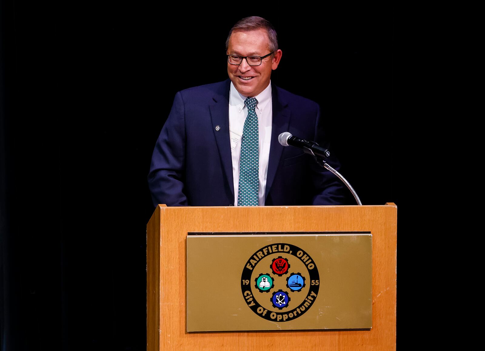 Tim Meyers speaks to the crowd after being sworn in as Fairfield city council member during a ceremony Monday, Dec. 27, 2021 at the Fairfield Community Arts Center. NICK GRAHAM / STAFF