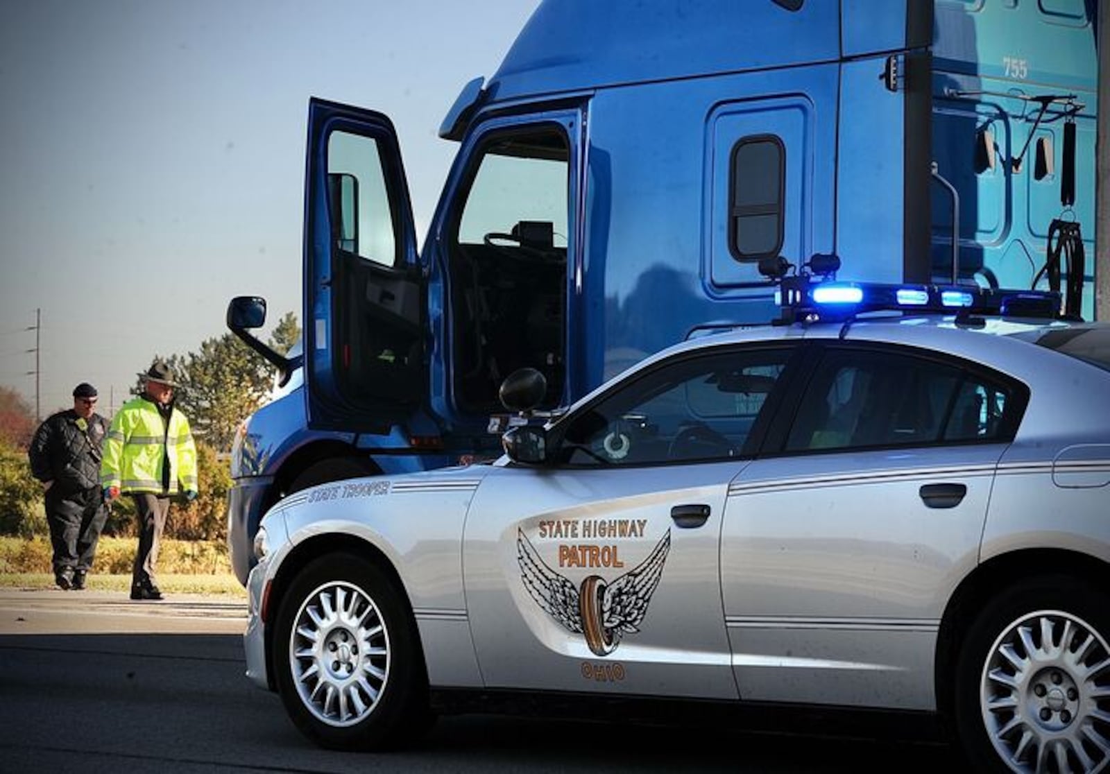 A Springboro man was struck and killed when he walked into the right northbound lane of Interstate 75 Monday morning, Nov. 8, 2021, near I-675 N in Miami Twp., according to the Ohio State Highway Patrol. MARSHALL GORBY/STAFF