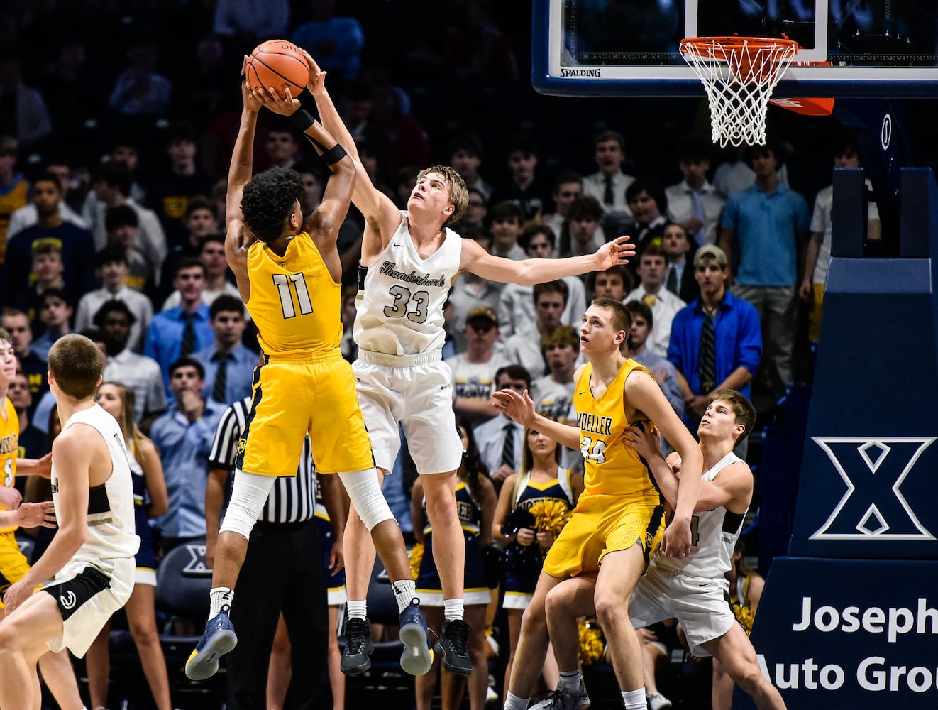 Lakota East falls to Moeller in D1 Regional basketball semifinal