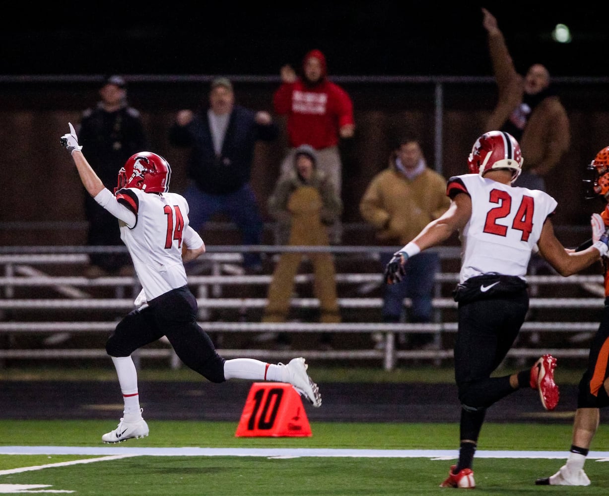 Madison vs Wheelersburg D5 regional football final