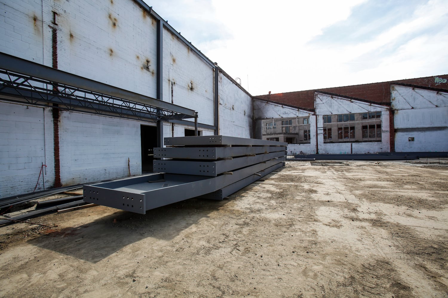 Tour of Spooky Nook Sports Champion Mill construction