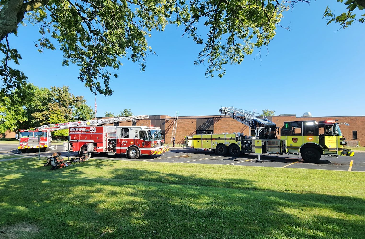 090423 Fire at Hopewell Jr High