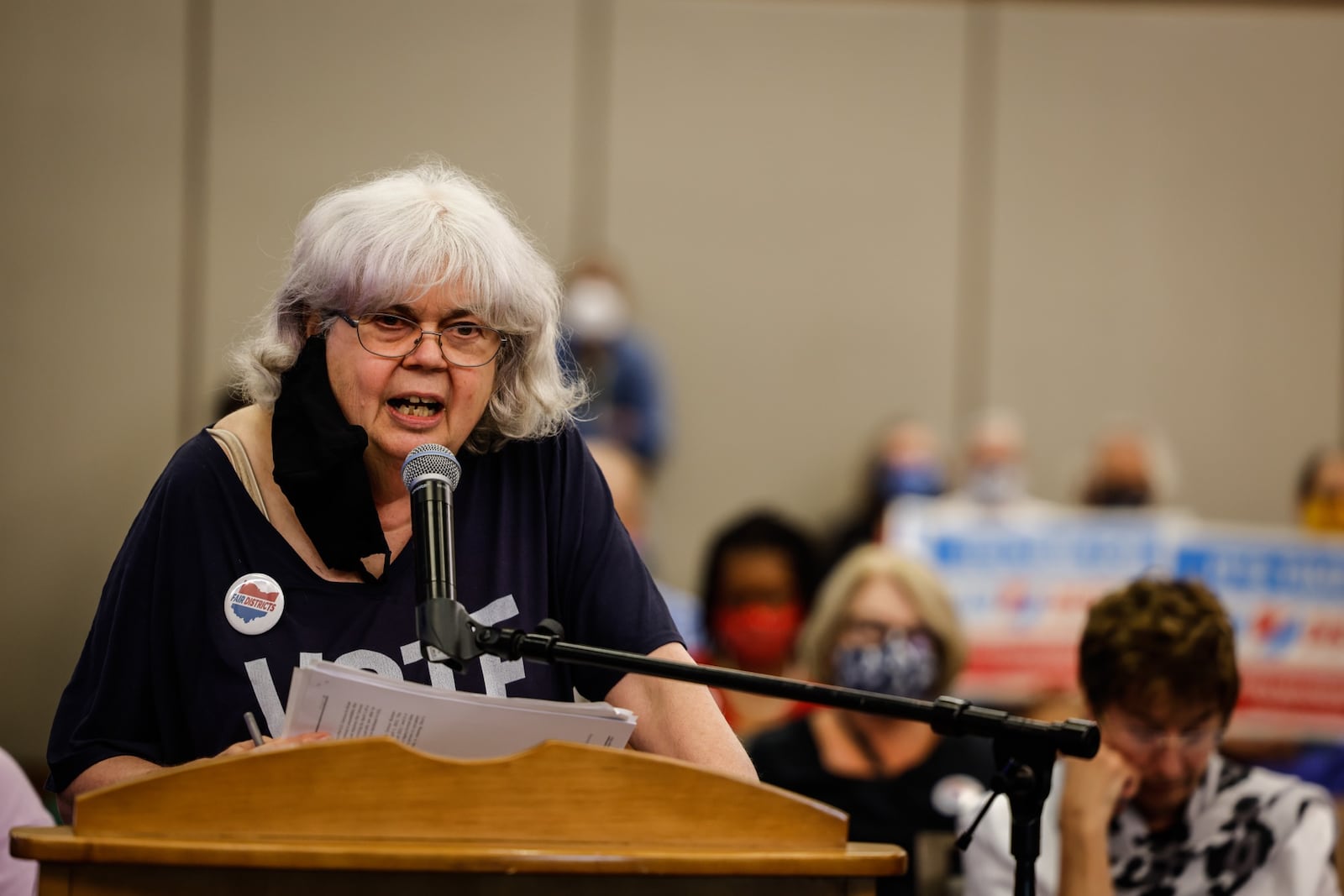 Joy Schwab of Beavercreek talks about redistricting in Ohio and the effect on voters. Ohio State legislators held a redistricting conference Tuesday, Aug. 24, 2021, at Sinclair College in Dayton. The redistricting commission is holding crowd-and - panel meetings all across the state. Jim Noelker/Staff