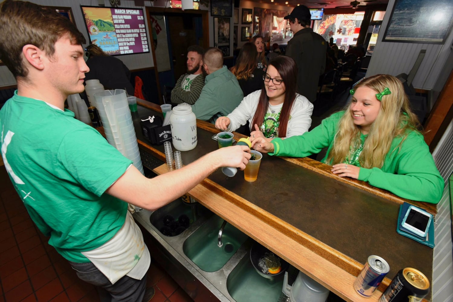 PHOTOS: Green Beer Day in Oxford