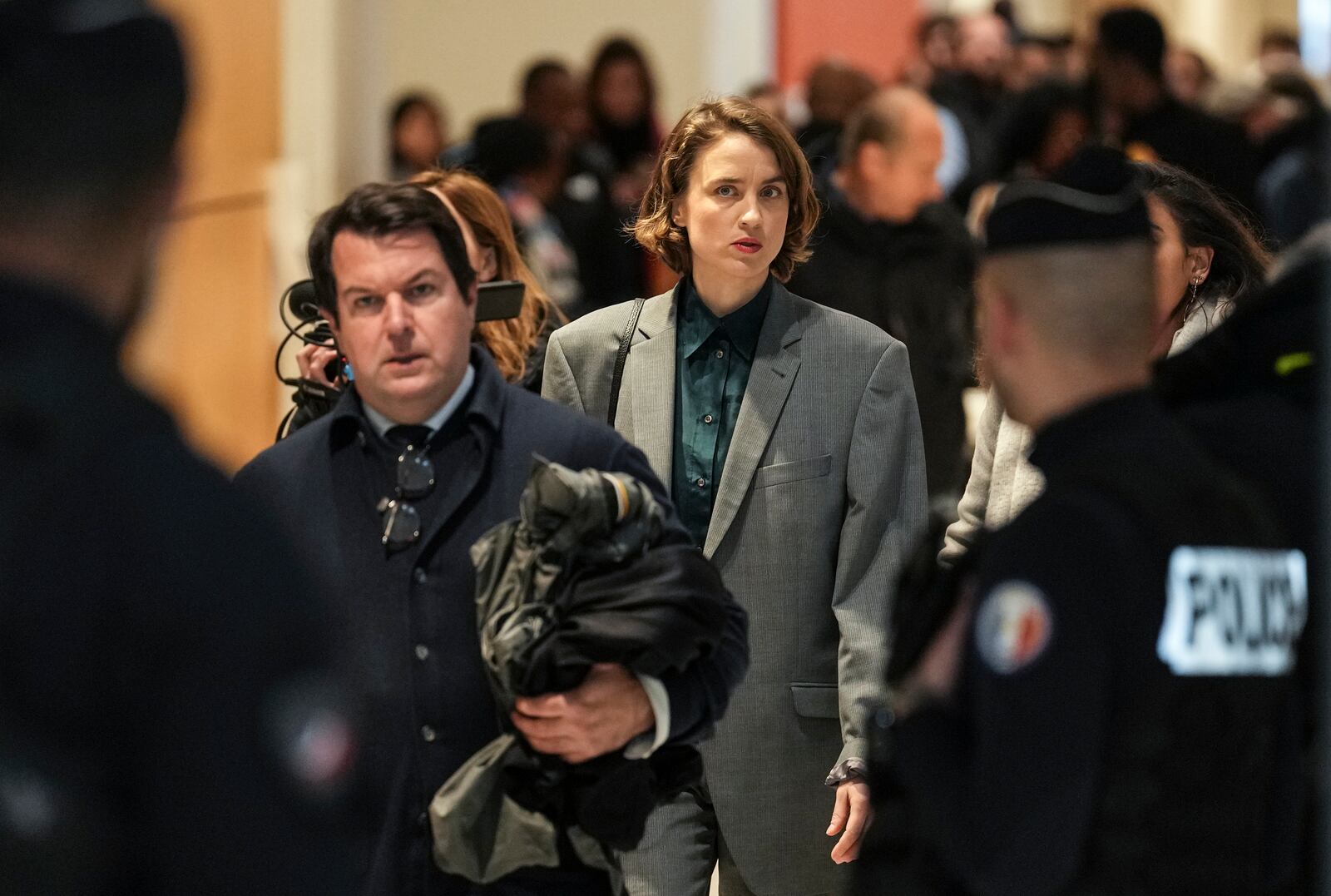 French actor Adele Haenel arrives at courthouse in Paris, Monday, Feb. 3, 2025, for the trial of filmmaker Christophe Ruggia. (AP Photo/Aurelien Morissard)