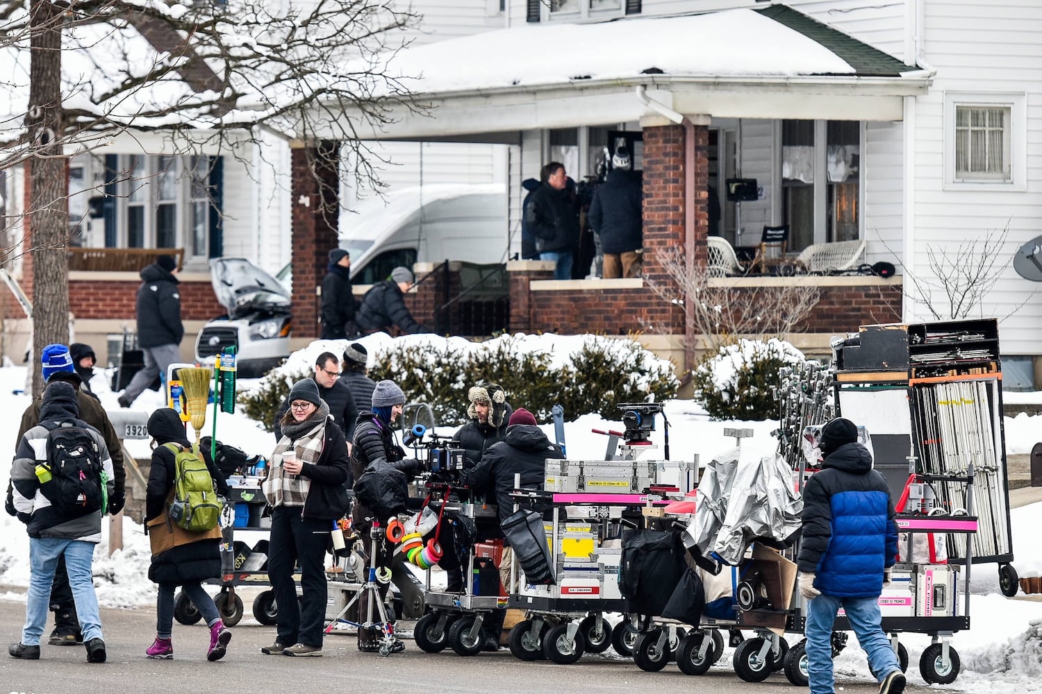 Movie starring Mark Ruffalo and Anne Hathaway filming in Hamilton