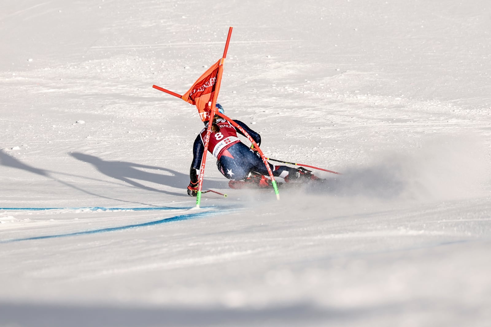 United States' Mikaela Shiffrin speeds down the course during an alpine ski, women's World Cup giant slalom in Sestriere, Italy, Friday, Feb. 21, 2025. (AP Photo/Marco Trovati)