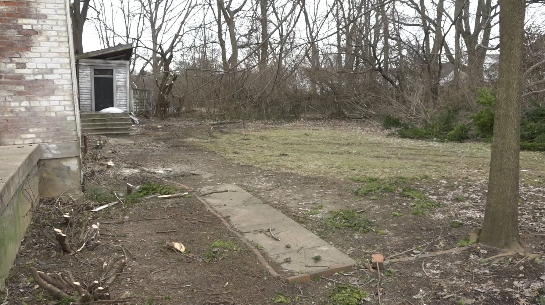 Historic Antebellum mansion being renovated in Lindenwald