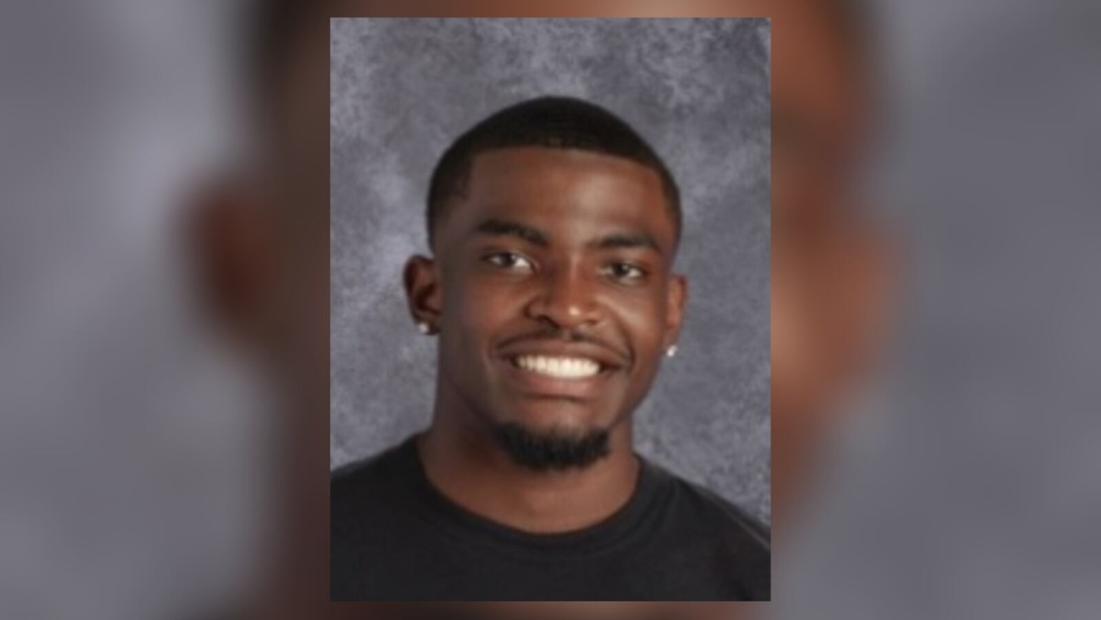 Antaun Hill Jr., 18, of Fairfield Twp. was among those wounded by gunfire during a fight Wednesday night in a park in Butler County’s Liberty Township. Hill, who had signed for a scholarship in February to play football at Independence Community College in Kansas, died from his wounds after being transported to a local hospital, said Butler County Sheriff Richard Jones. (Provided Photo/Journal-News)