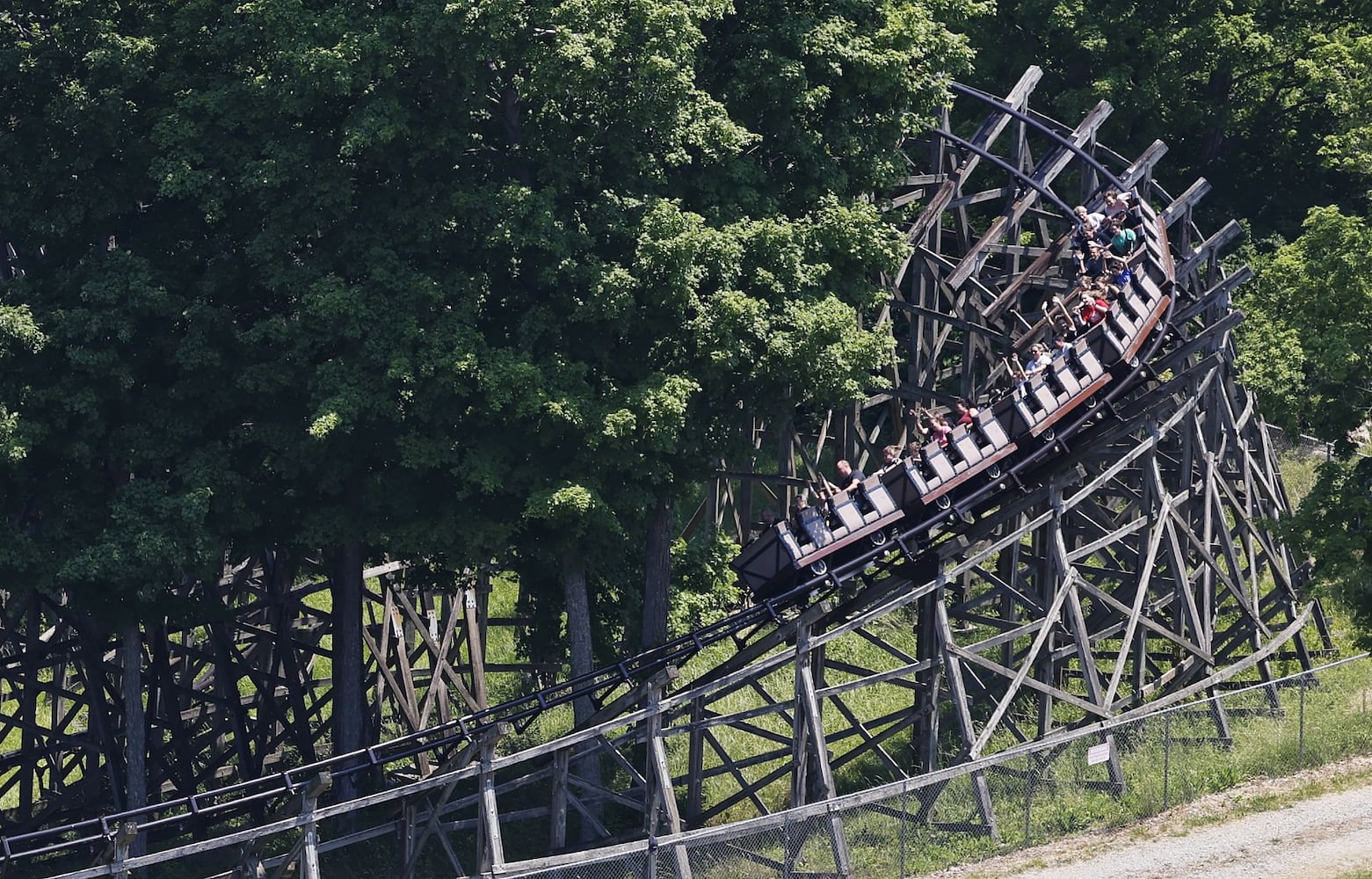 060923 Kings Island Adventure Port