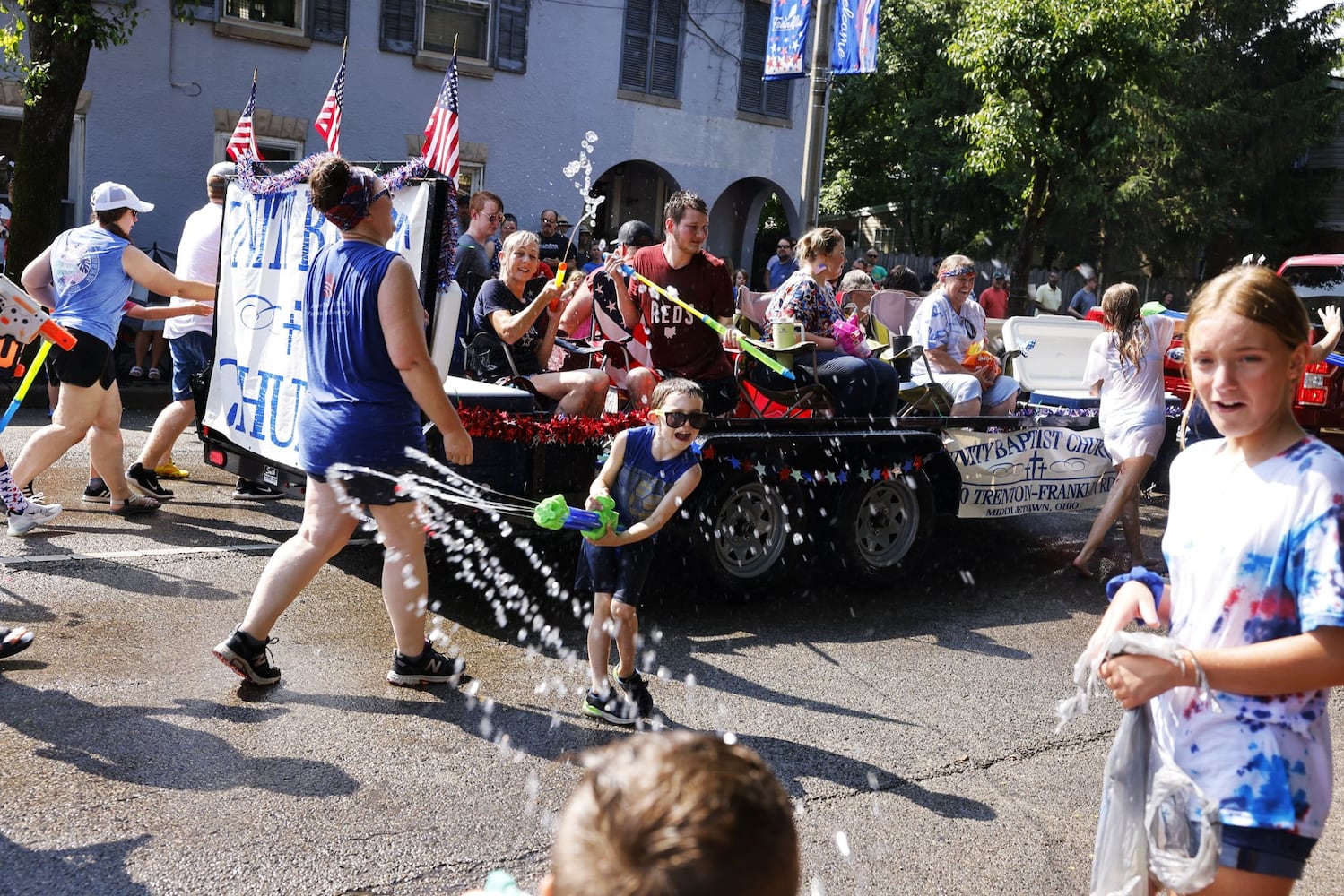 070423 Franklin parade