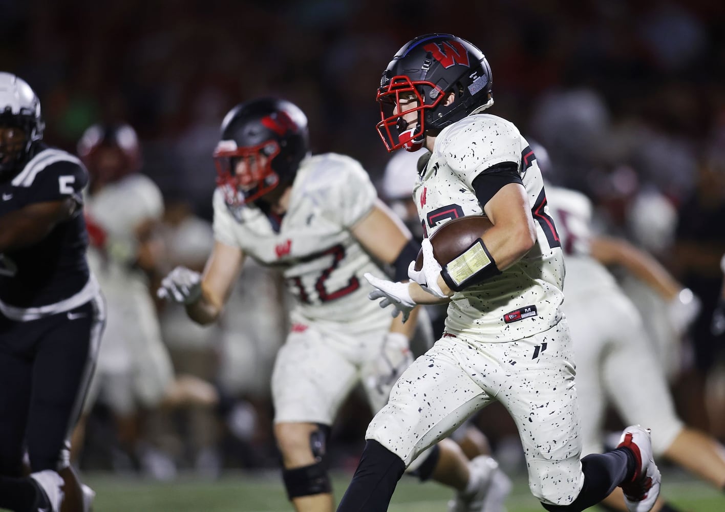 082622 Lakota East vs West FB