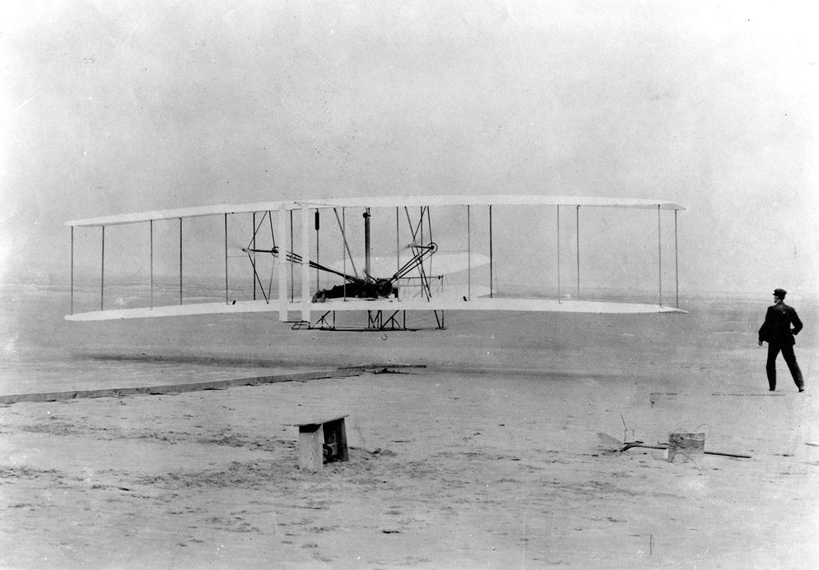 Orville and Wilbur Wright’s first flight, Dec. 17, 1903, at Kittyhawk, N.C. (U.S. Air Force photo)