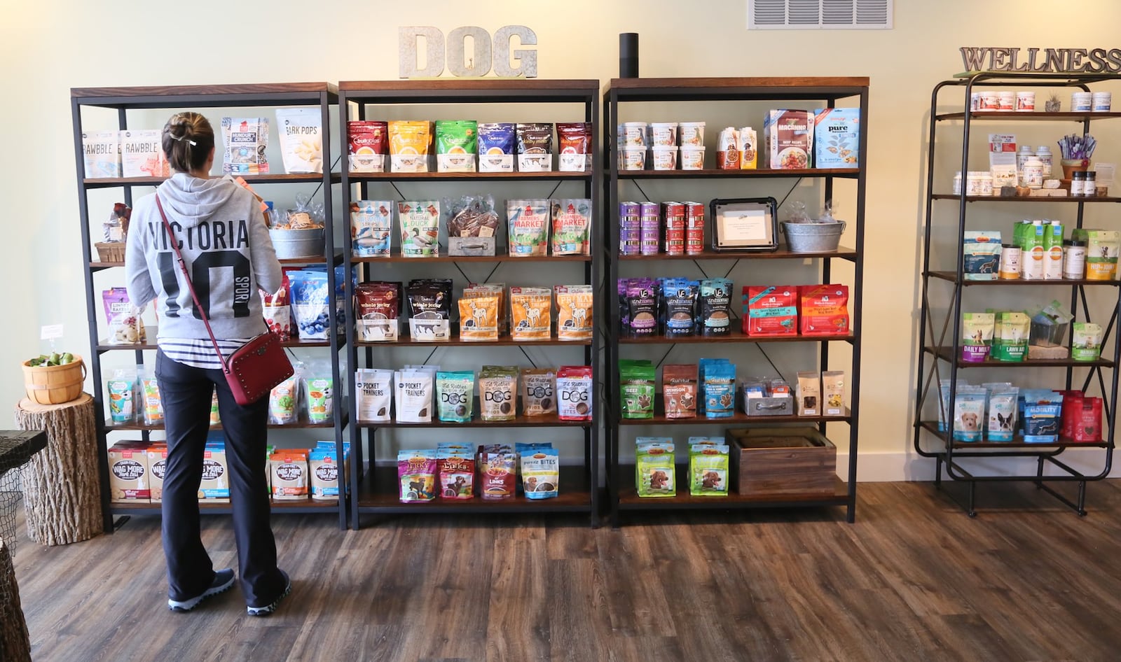 Pets Wants Hamilton is a new, all-natural pet food store at 139 Main St., Hamilton, that offers food with fresh, nutritious ingredients. GREG LYNCH/STAFF