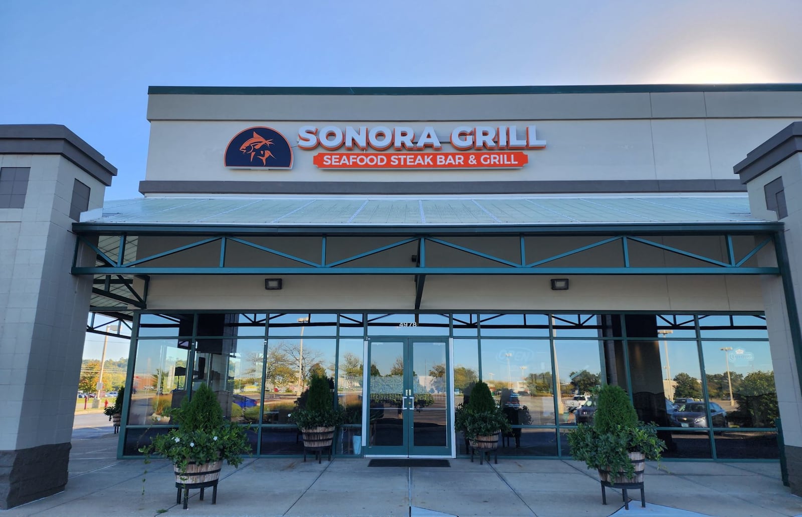 Sonora Seafood Steak Bar & Grill is opening at 4978 Union Centre Pavilion in West Chester Township. NICK GRAHAM 
/STAFF