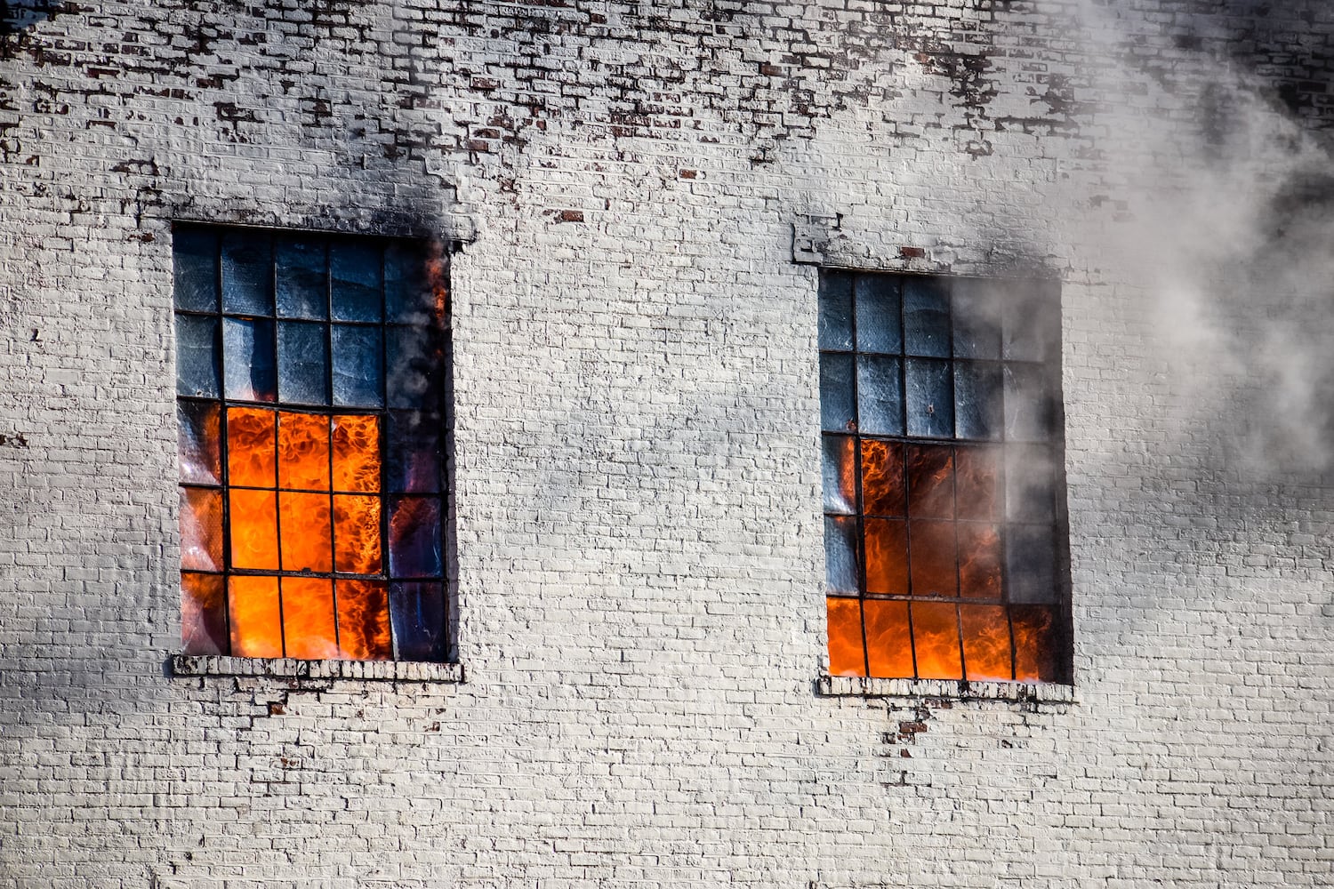 PHOTOS: Large fire at old Middletown Paperboard building on New Year’s Day