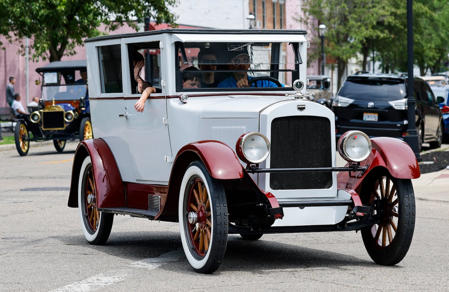 072322 car parade