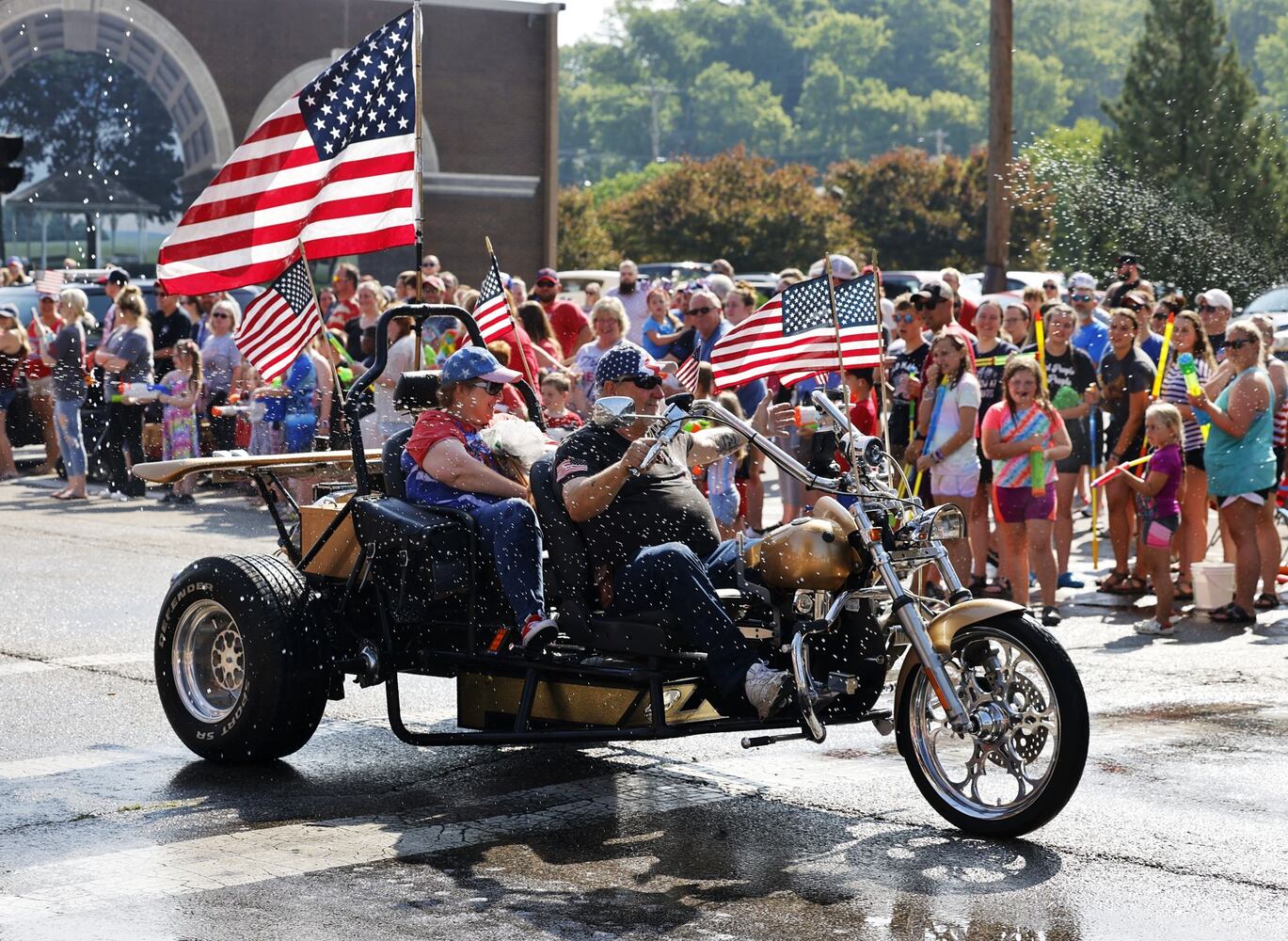 070423 Franklin parade