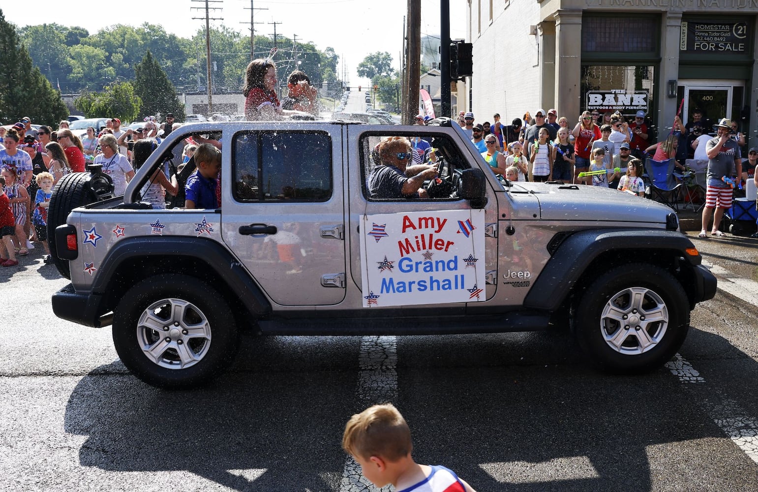 070423 Franklin parade