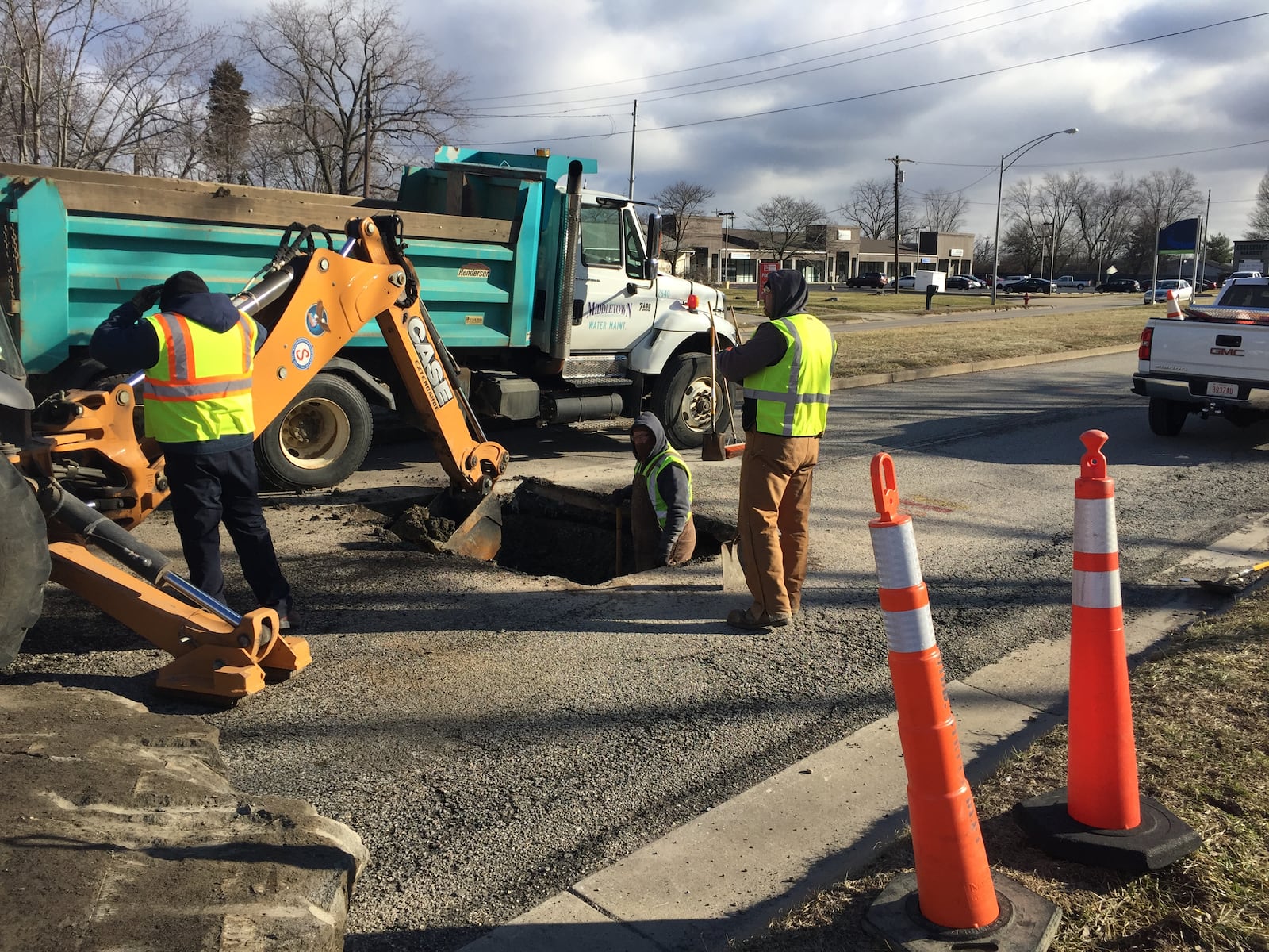 A Middletown Public Works Department crew were working in frigid temperatures to repair a section of eastbound Roosevelt Boulevard/Ohio 122 on Friday morning. Officials hope to have it reopened by Friday evening. Roosevelt Boulevard/Ohio 122 is a key Middletown thoroughfare to Interstate 75. ED RICHTER/STAFF