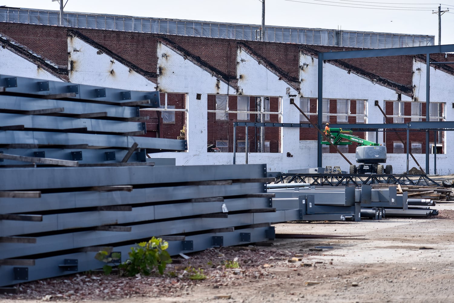 Tour of Spooky Nook Sports Champion Mill construction