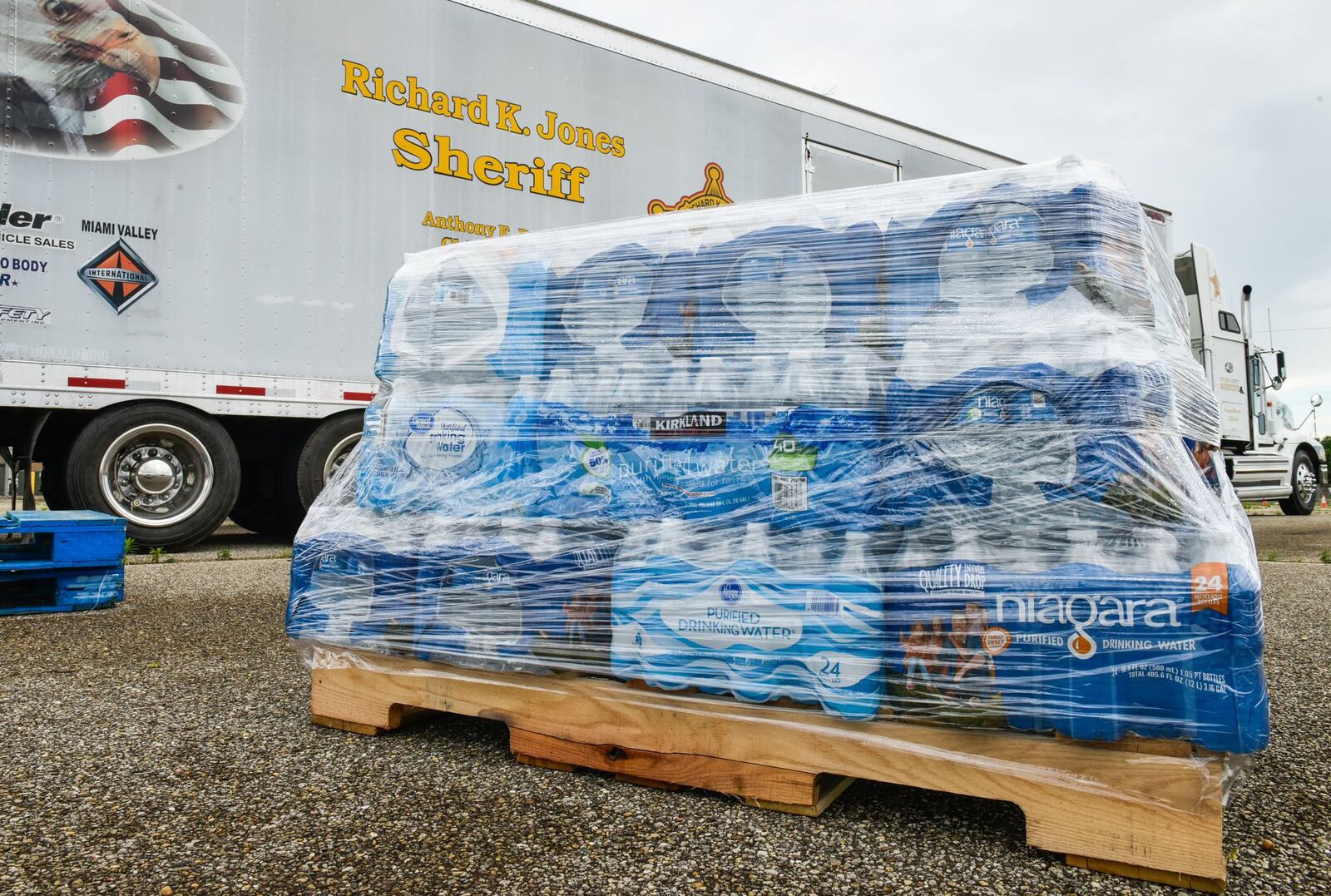 The Butler County Sheriff’s Office collected non-perishable food, water and other items Friday to deliver to those hit by Monday night’s tornadoes in Montgomery, Miami and Greene counties. NICK GRAHAM / STAFF